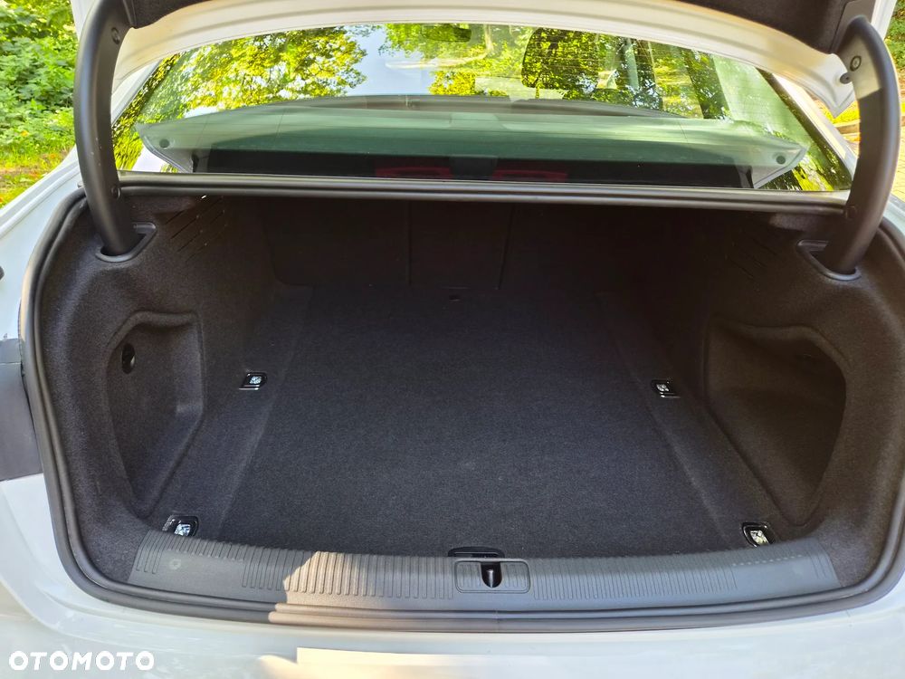 Audi A4 Limousine 35 TDI mHEV Advanced S tronic - 39