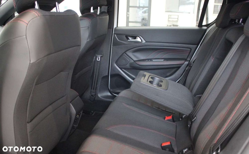 Peugeot 308 - 15