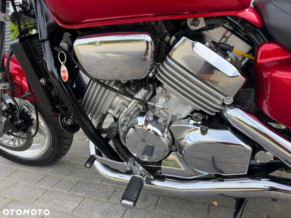 Honda VF - 39