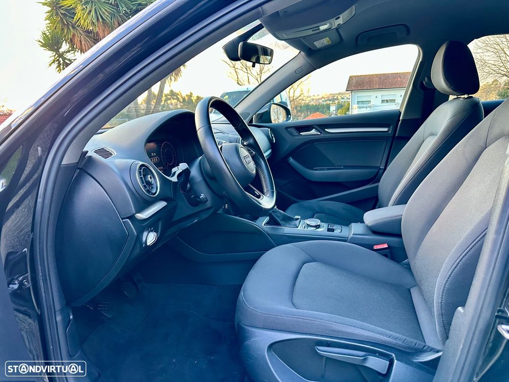 Audi A3 Sportback - 19