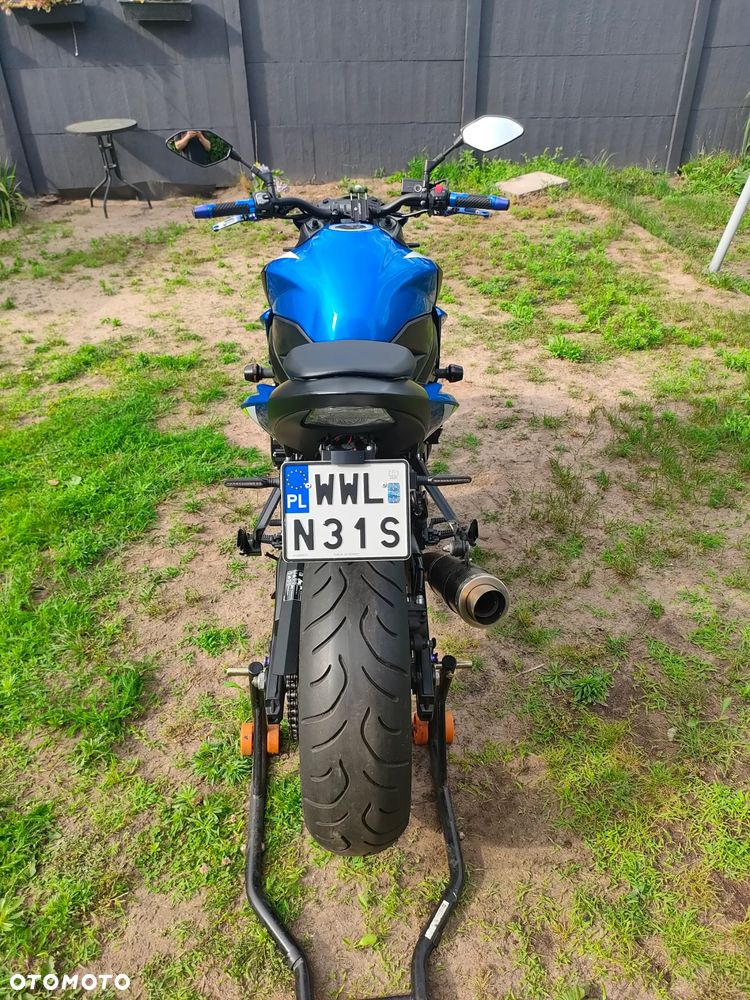 Suzuki GSX - 7
