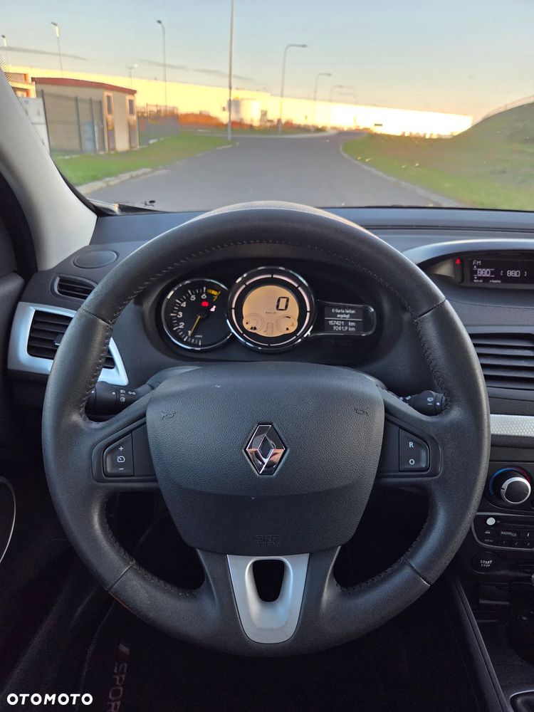 Renault Megane TCe 130 Dynamique - 11