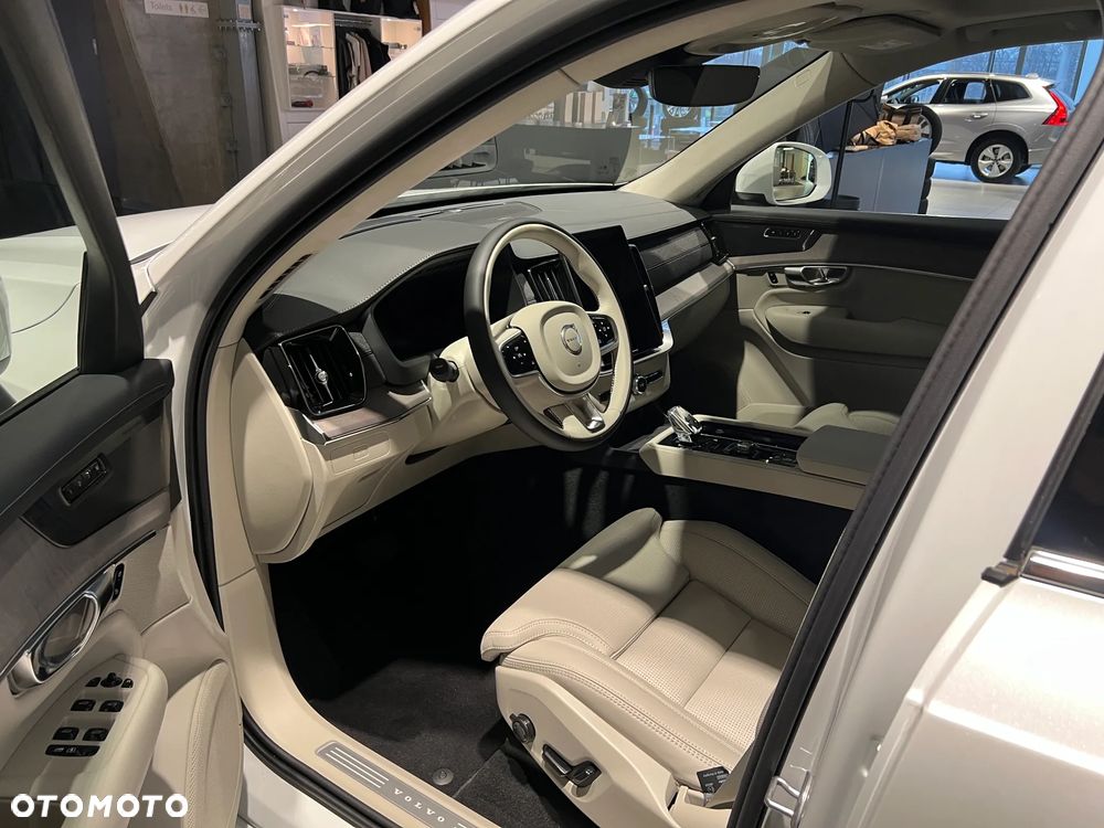 Volvo XC 90 B5 B AWD Ultra Bright 7os - 7