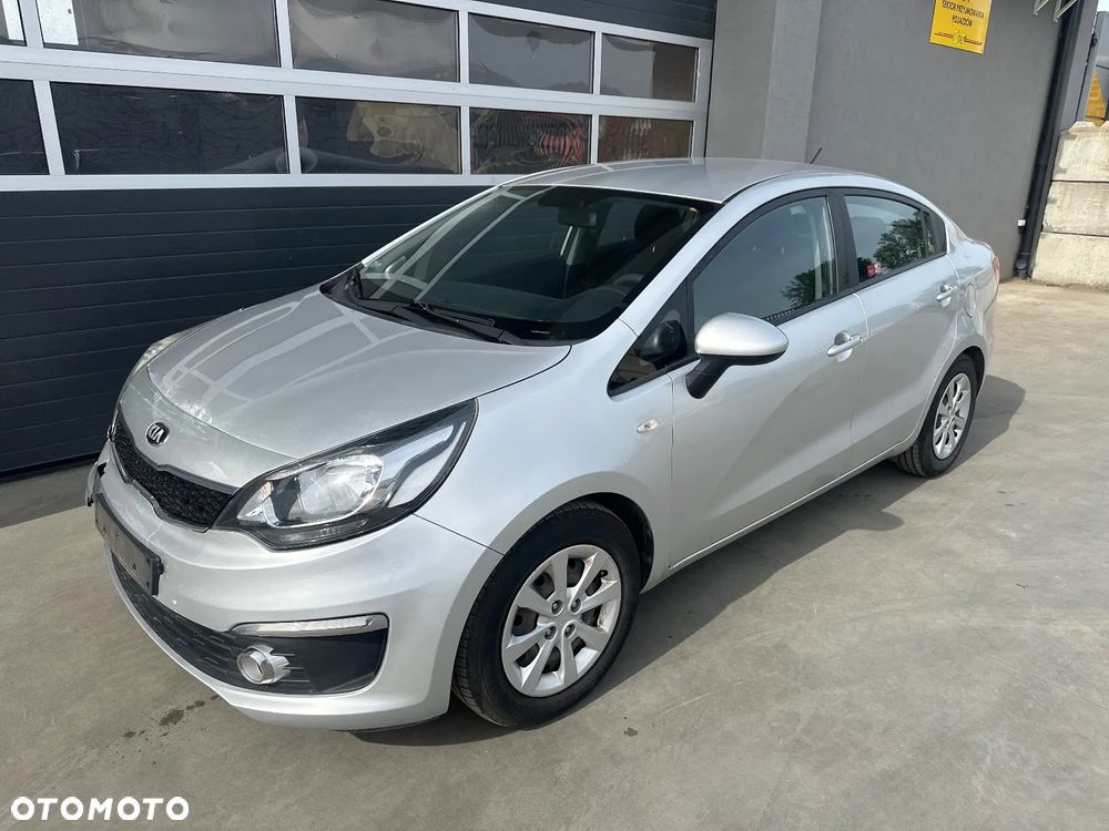 Kia Rio 1.2 M - 4