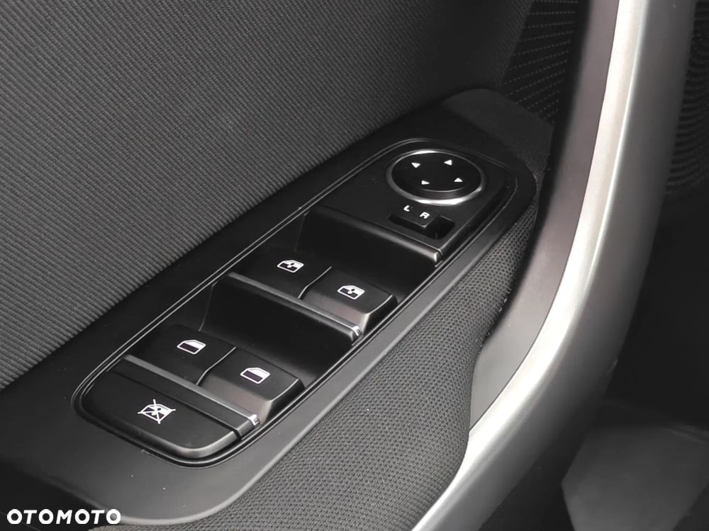 Kia XCeed - 17