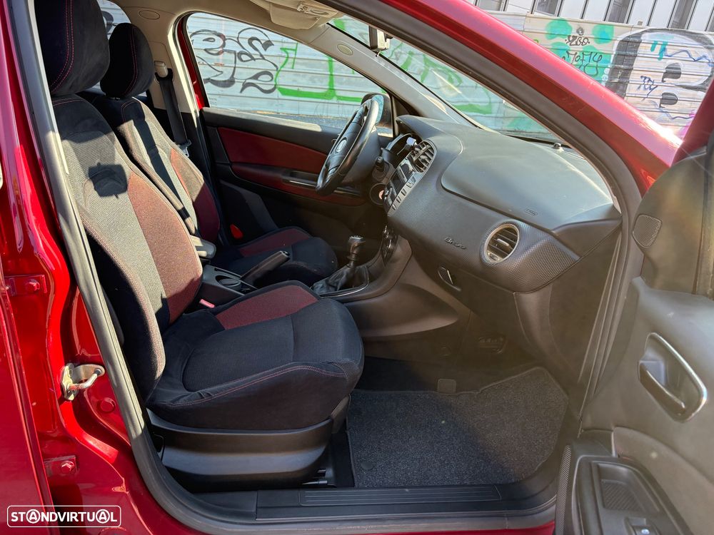 Fiat Bravo 1.9 M-Jet Sport - 12