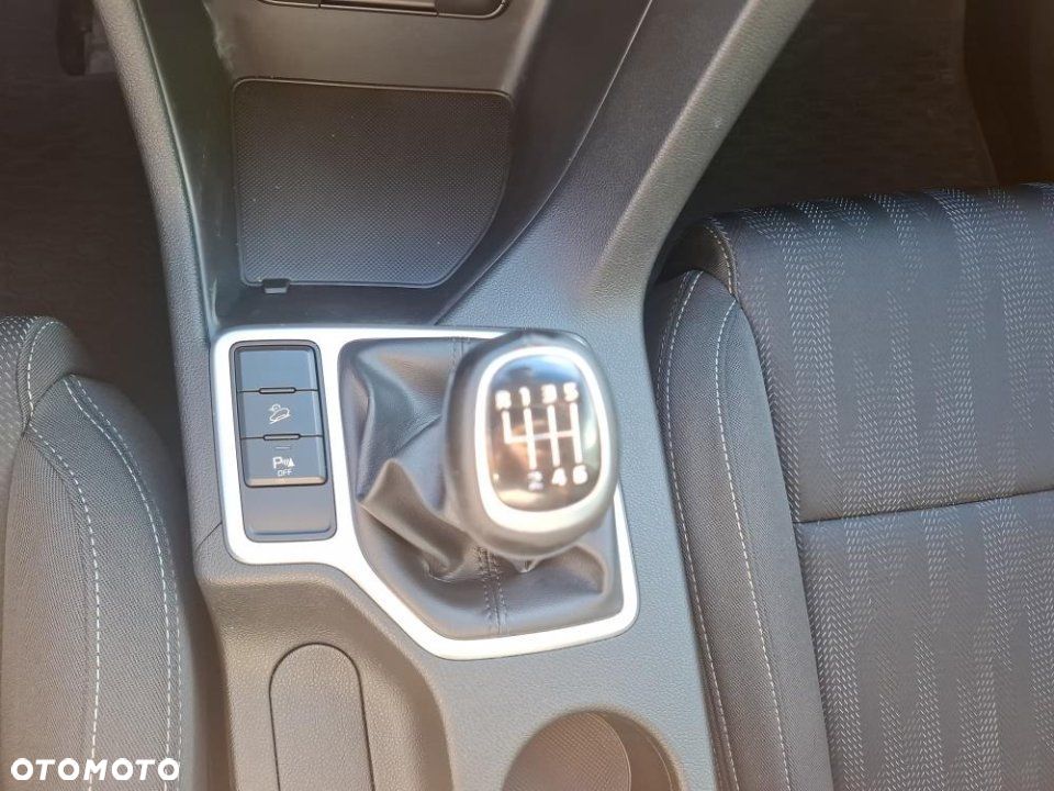 Kia Sportage - 16