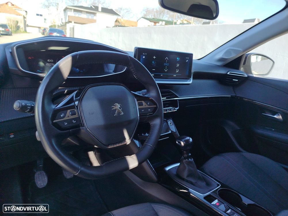 Peugeot 208 1.2 PureTech Allure Pack - 12