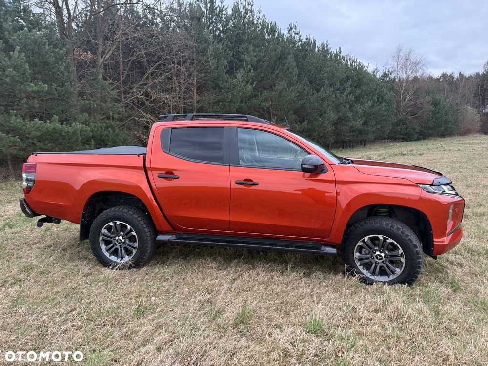 Mitsubishi L200 2.2 d DC Power Instyle Plus - 5