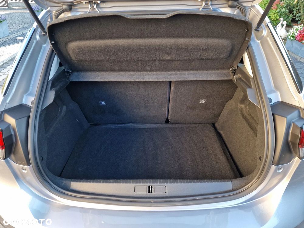 Opel Corsa 1.2 Elegance S&S - 27