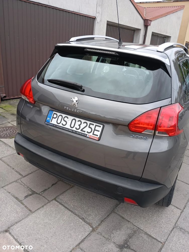 Peugeot 2008 PureTech 82 Urban Move - 8