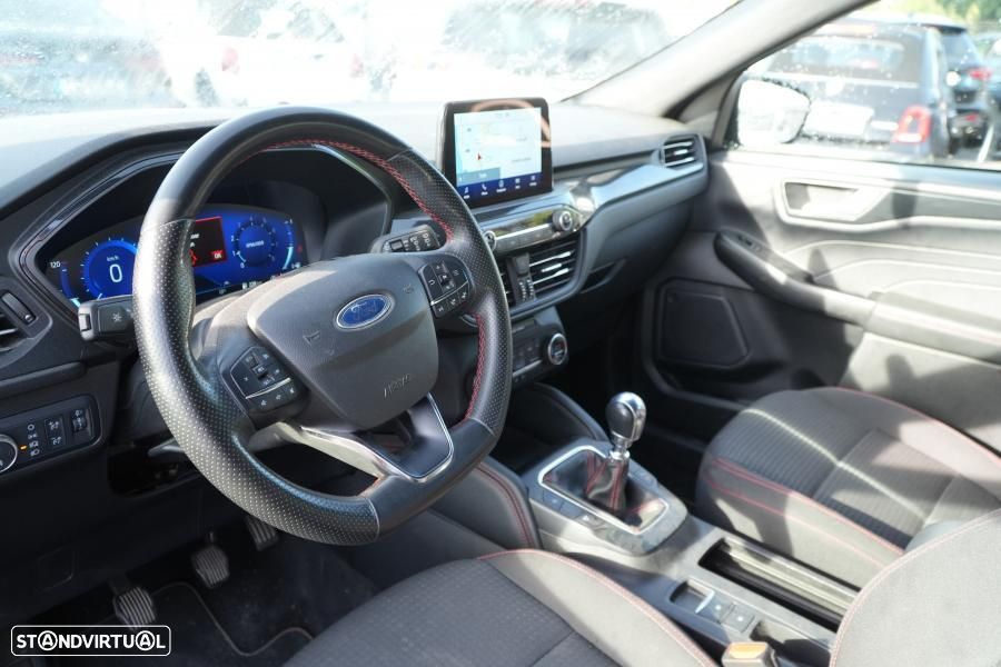Ford Kuga 1.5 EcoBoost ST-Line - 10