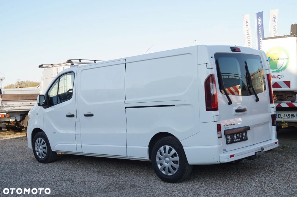 Opel Vivaro - 4