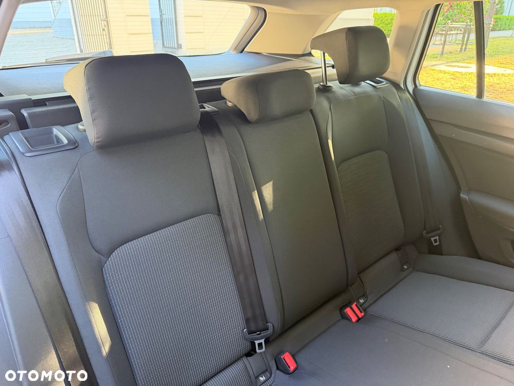 Volkswagen Golf 1.0 TSI - 10