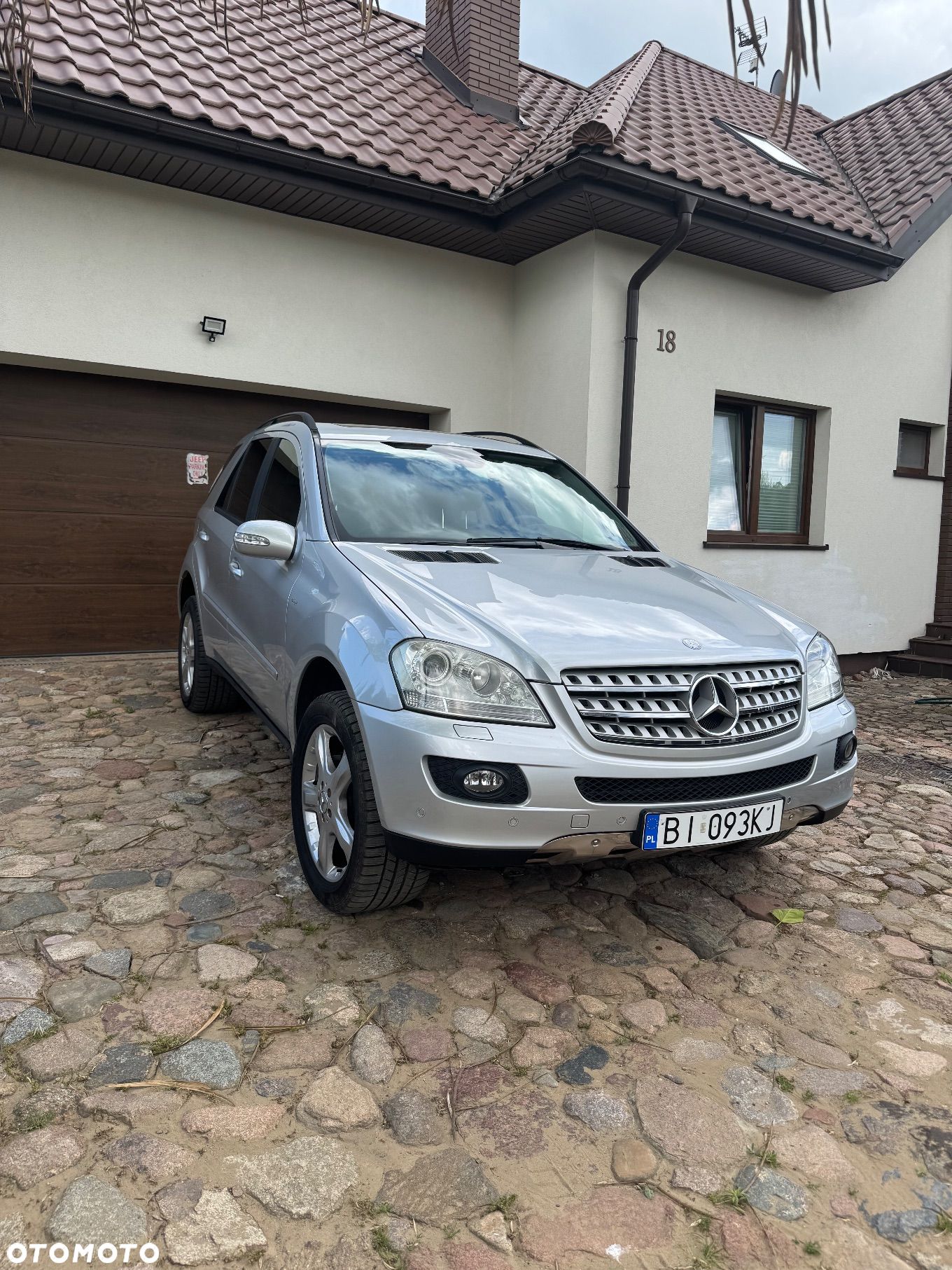 Mercedes-Benz ML 350 4MATIC 7G-TRONIC - 1
