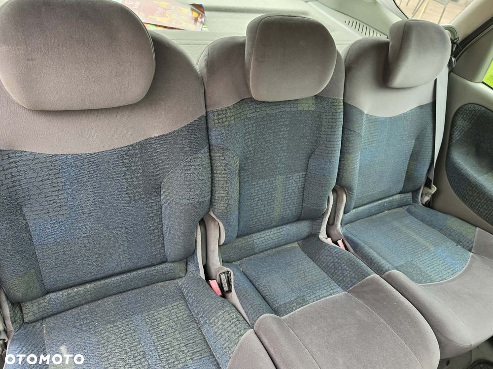 Renault Scenic - 14
