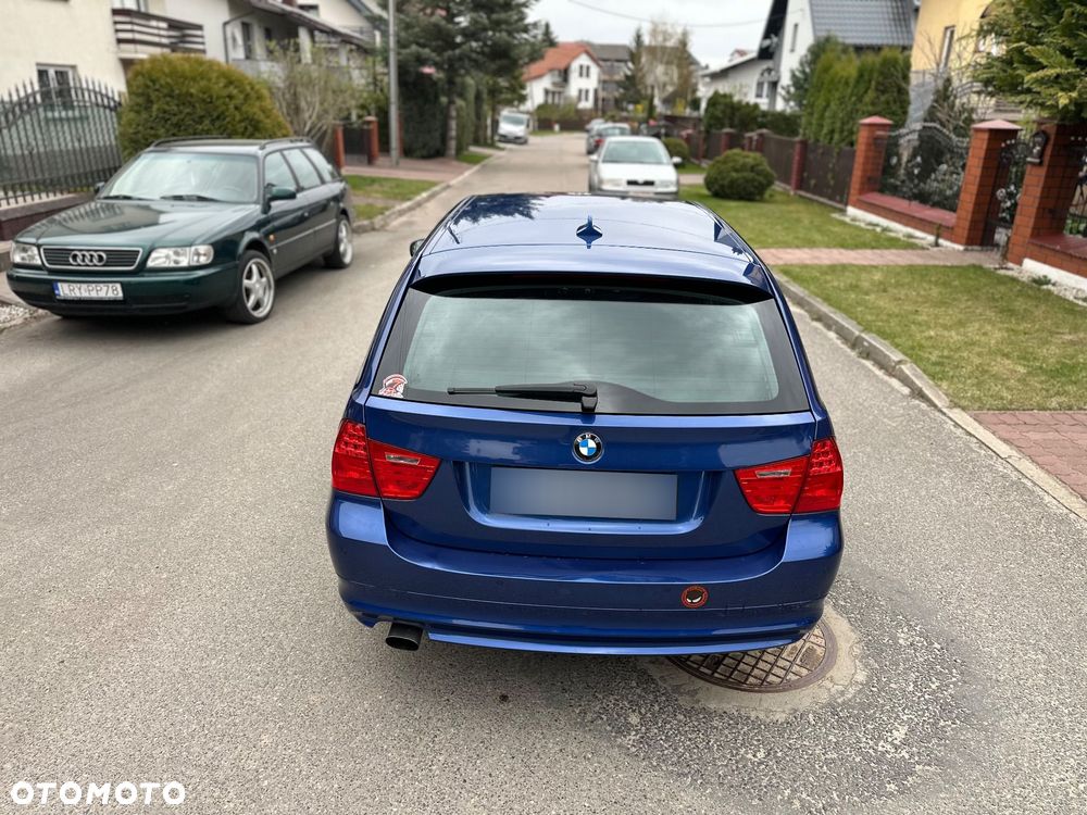 BMW Seria 3 318i Edition Exclusive - 15