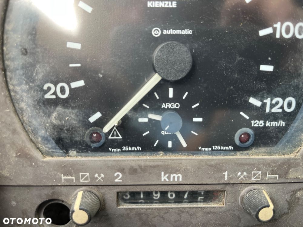 Mercedes-Benz 809 K - 7