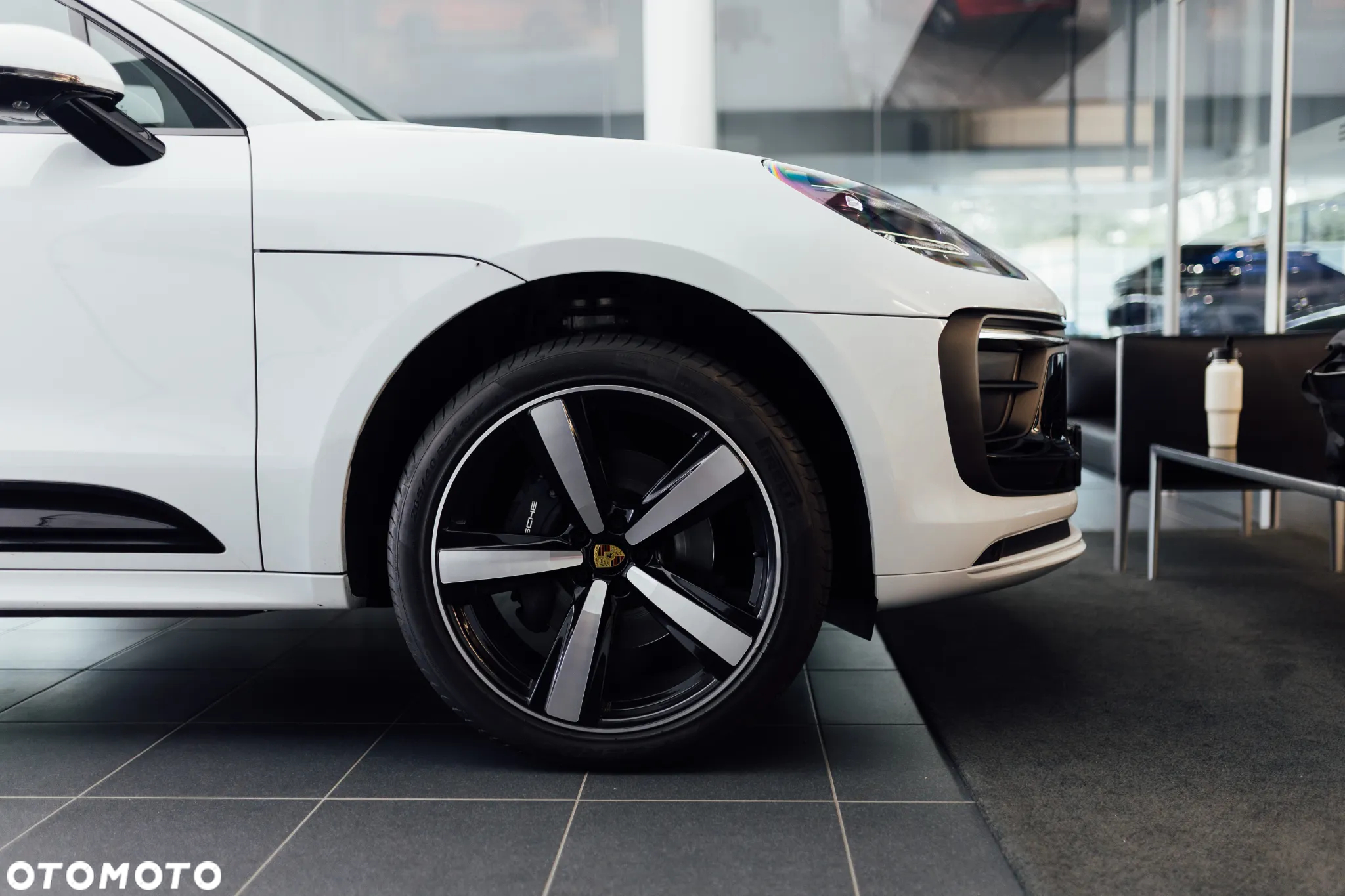 Porsche Macan Standard - 14