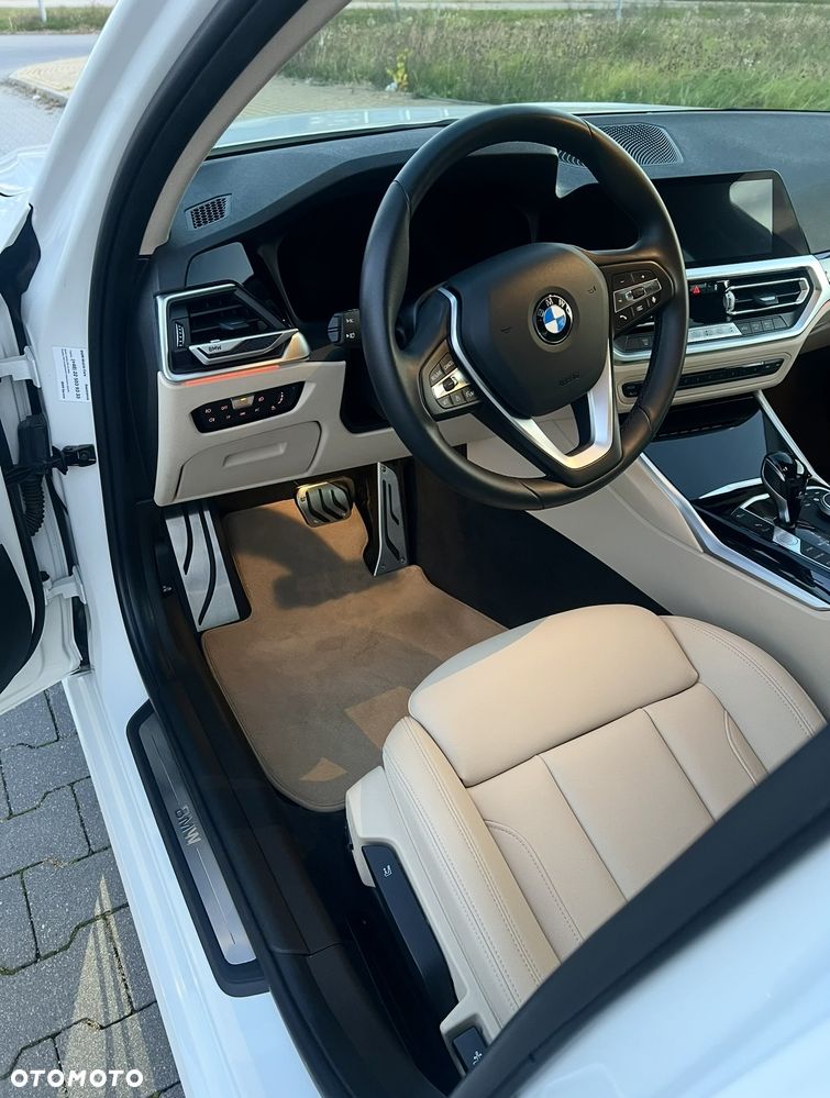 BMW Seria 3 320i GPF Sport Line - 2
