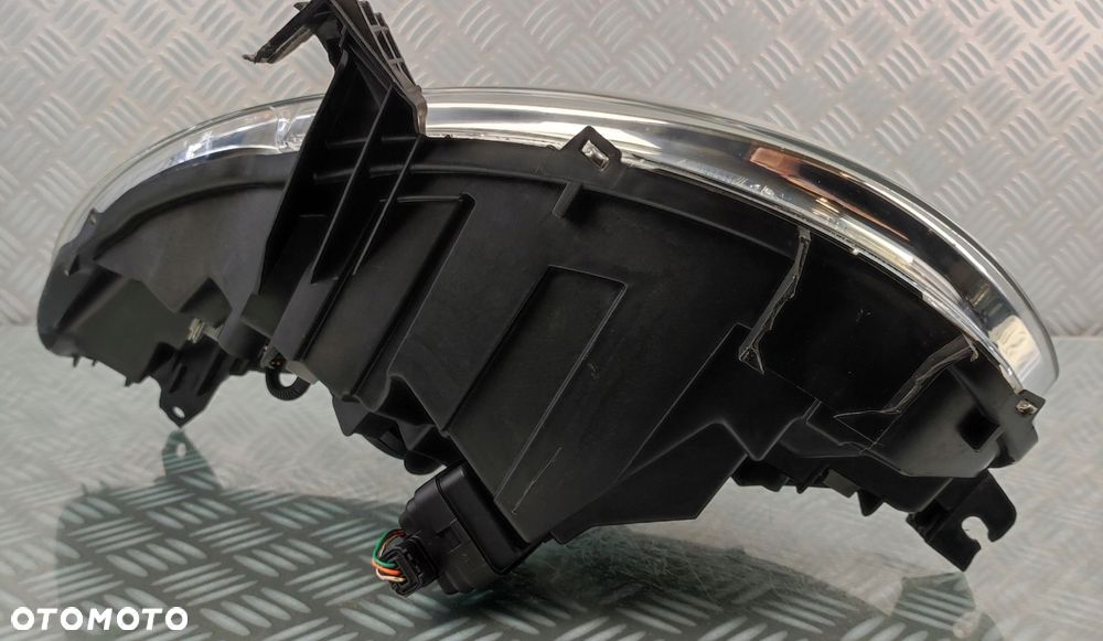 81110-0H050 lampa reflektor prawa prawy przód przednia CITROEN C1 2005-2012 - 13