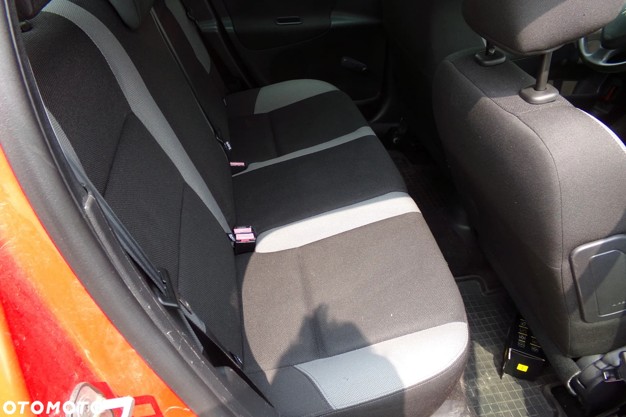 Peugeot 207 1.4 16V Sporty - 15