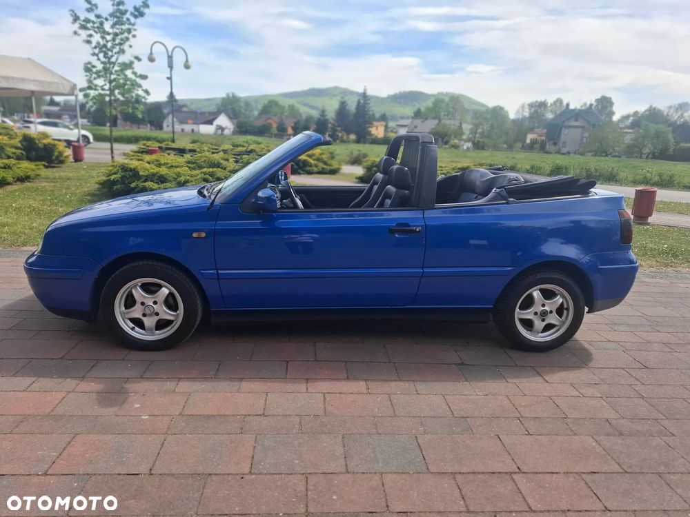 Volkswagen Golf Cabrio 1.6 - 3
