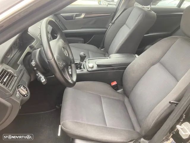 Mercedes-Benz C 220 CDi Classic - 15