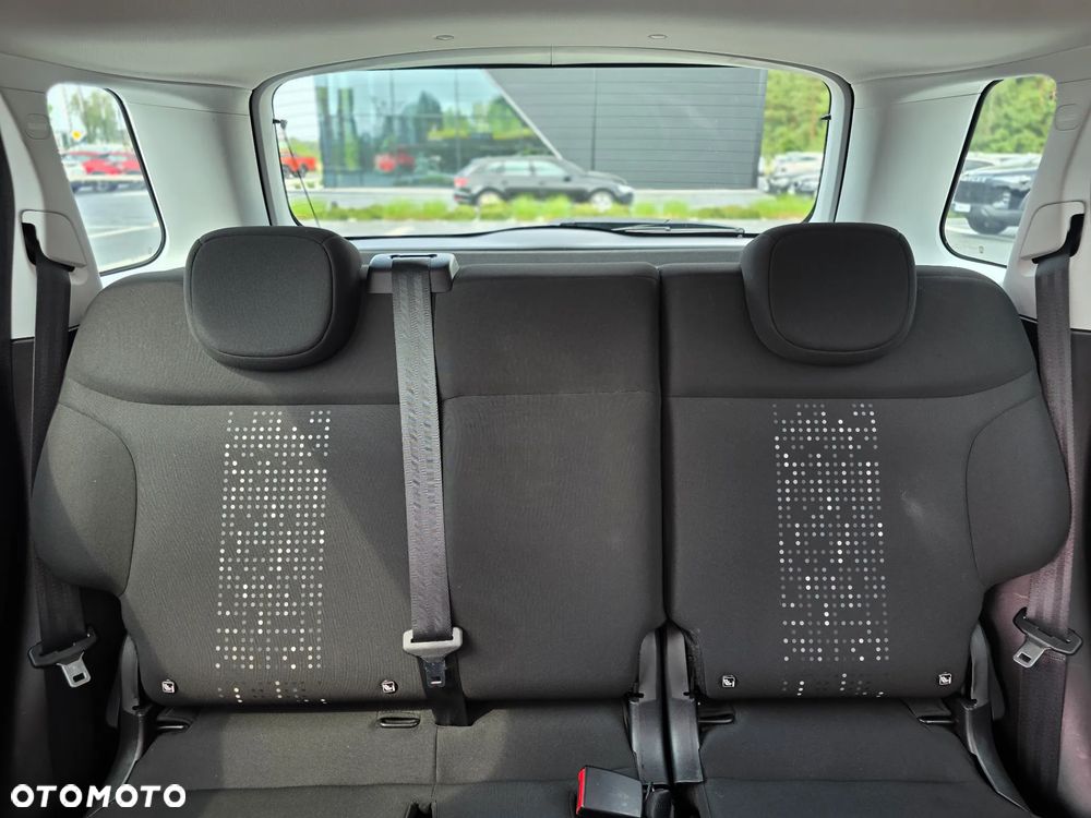 Fiat 500L 1.4 16V Connect - 37
