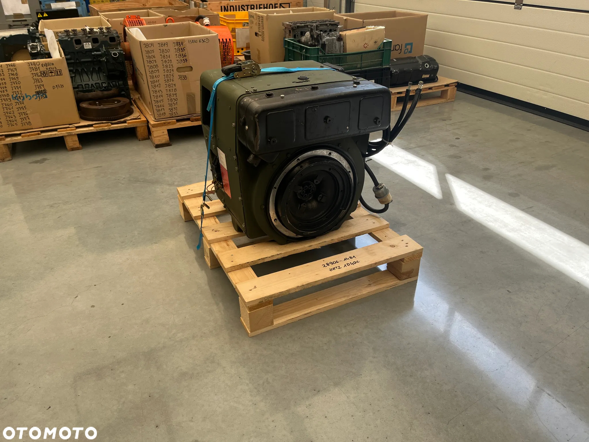 SILNIK HATZ 1D40C 4877 netto - 2