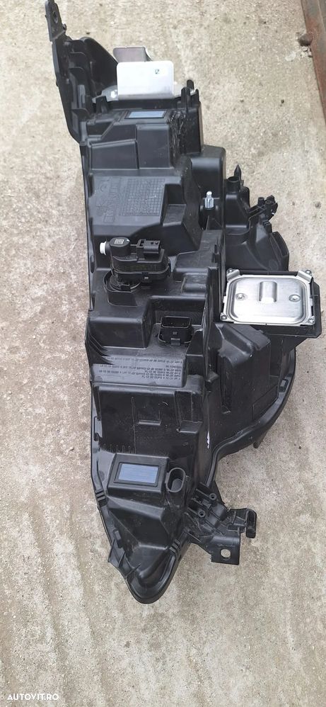 FAR DREAPTA RENAULT MEGANE 5 - 7