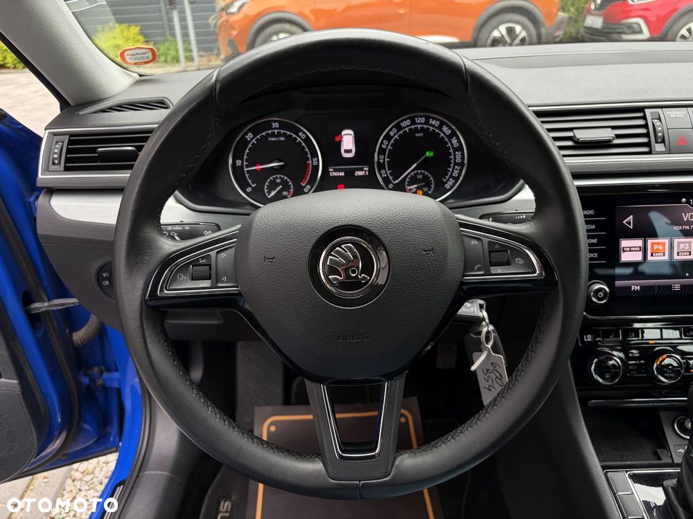 Skoda Superb 1.6 TDI Ambition DSG - 23