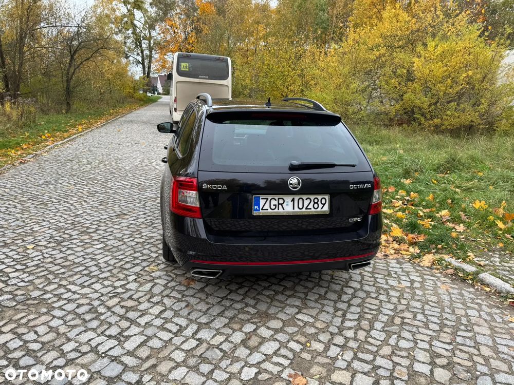 Skoda Octavia 2.0 TDI RS DSG - 3