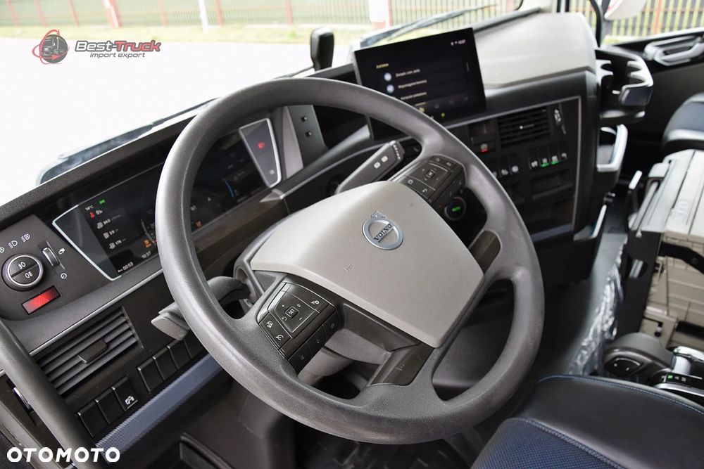 Volvo FH500 || GLOB XXL ||  I-PARK COOL || VIRTUAL COCPIT ||  LEWAREK PRZY SIEDZENIU   || ZBIORNIKI 1175 L || STAN . BDB || - 32