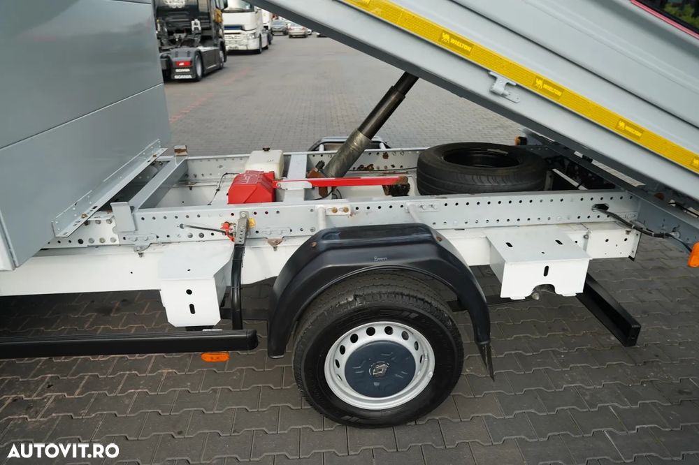 Renault MASTER / BASCULABILĂ - 2,8 m / CABINĂ DUBLĂ - 6 LOCURI / MANUALĂ / IMPORT - 11
