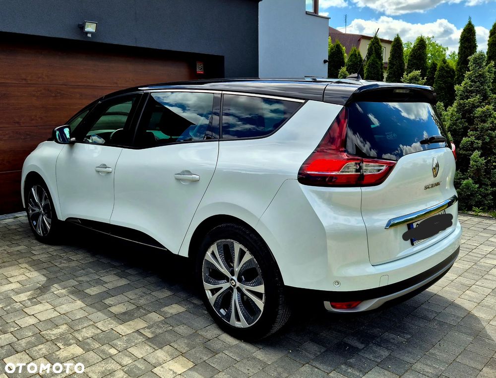 Renault Grand Scenic - 8