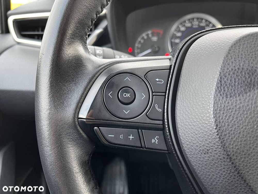 Toyota Corolla 1.8 Hybrid Active - 13