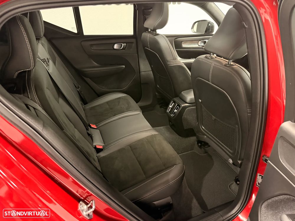 Volvo XC 40 P8 AWD Recharge RDesign - 12