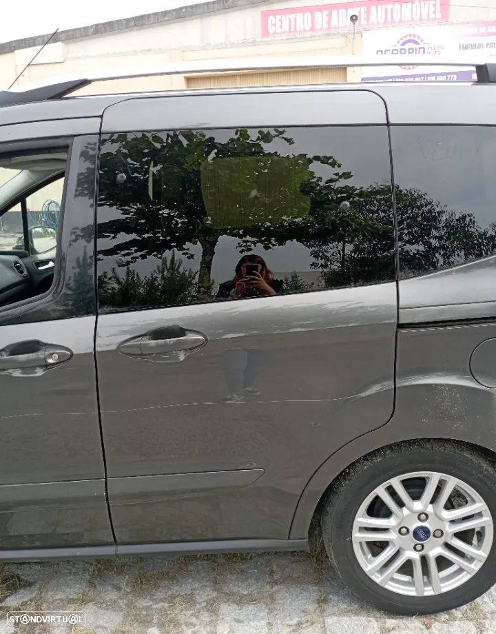 Porta Lateral Correr Esquerda Ford Tourneo Courier 2017 - 1