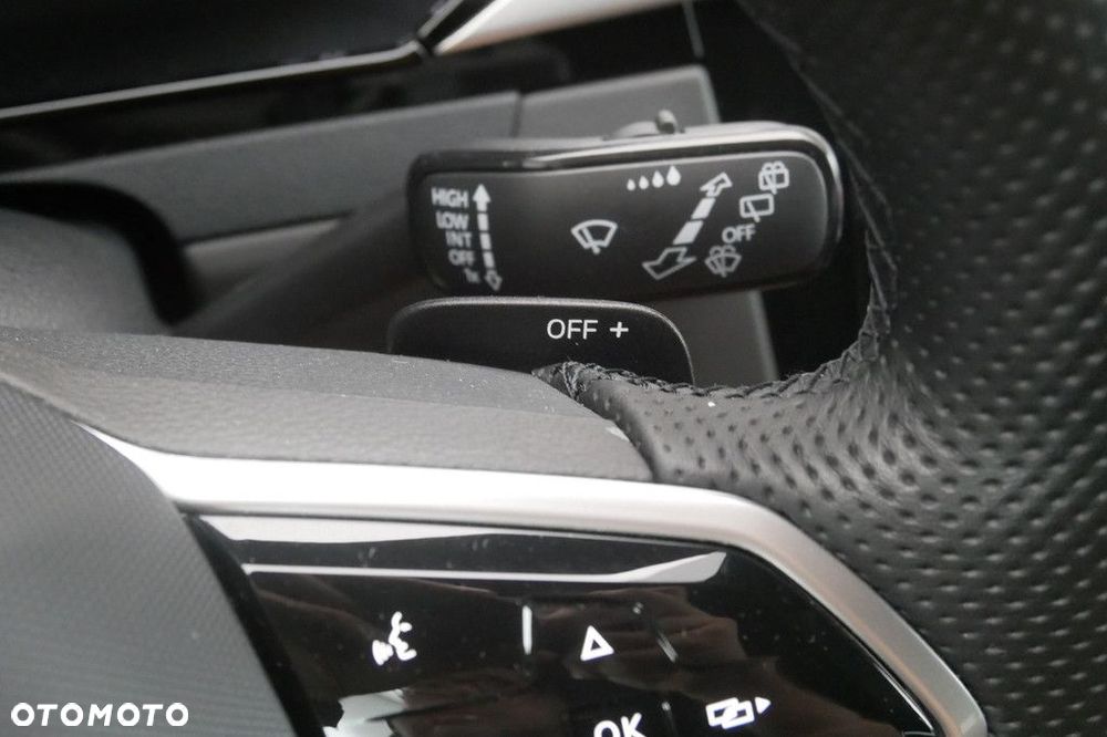 Volkswagen Arteon 2.0 TSI R-Line DSG - 28