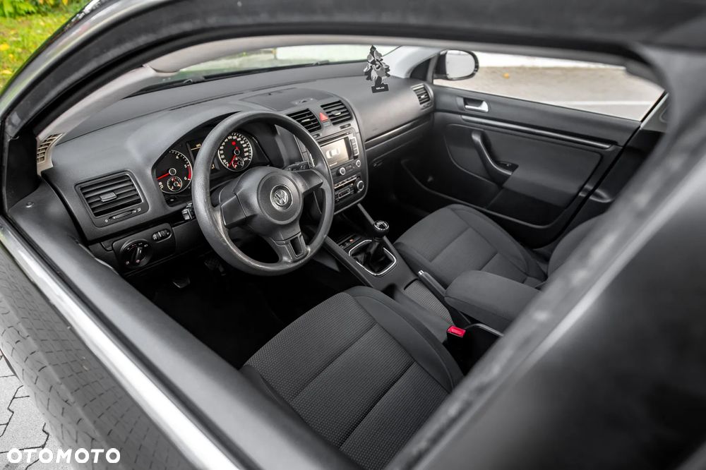 Volkswagen Jetta 1.6 TDI DPF Trendline - 17