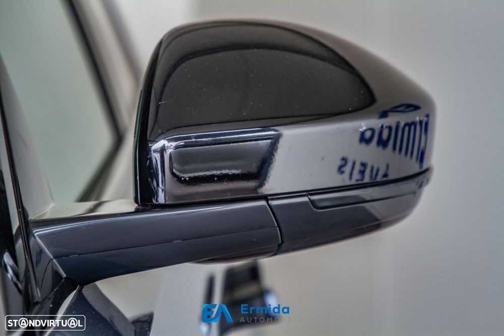 Land Rover Range Rover Velar - 13