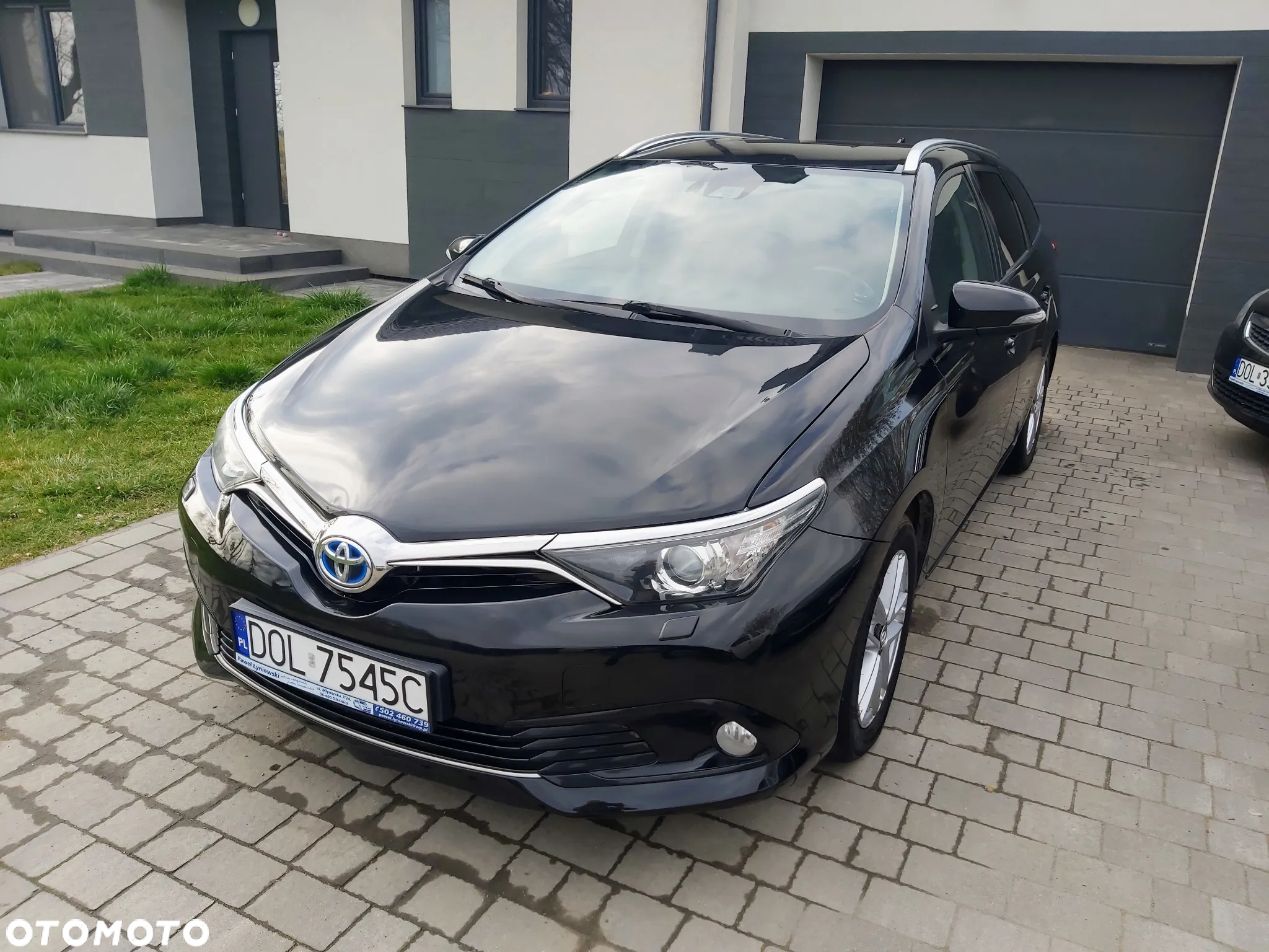 Toyota Auris 1.8 VVT-i Hybrid Automatik Executive - 3