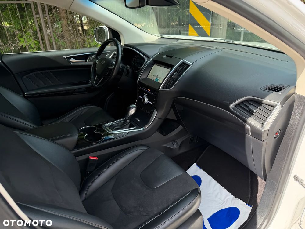 Ford Edge 2.0 TDCi Twin-Turbo 4WD ST-Line - 12