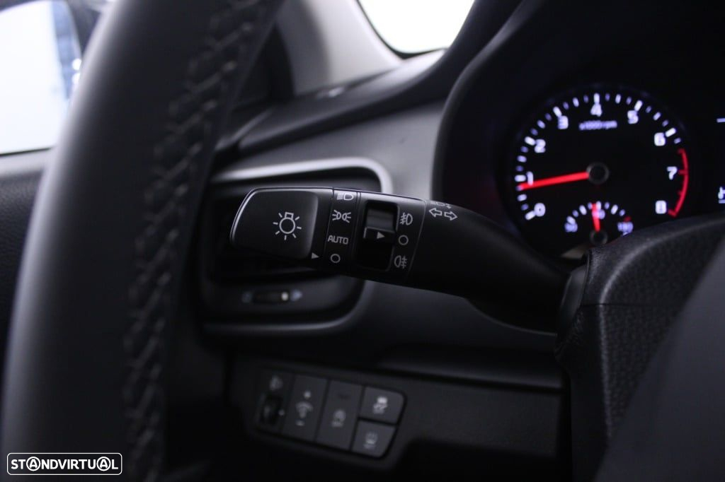 Kia Stonic 1.2 Dynamic - 24