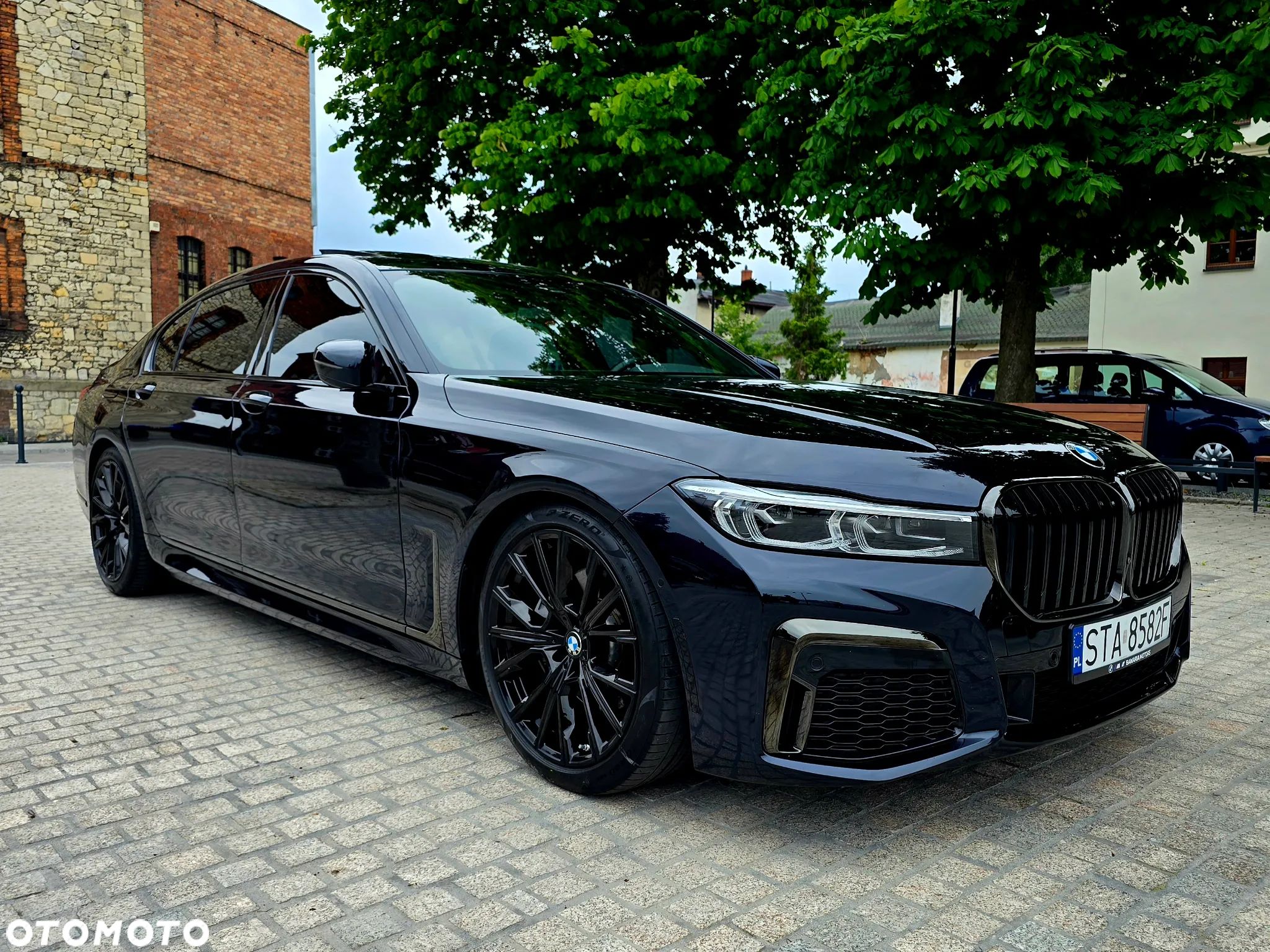 BMW Seria 7 740i - 1