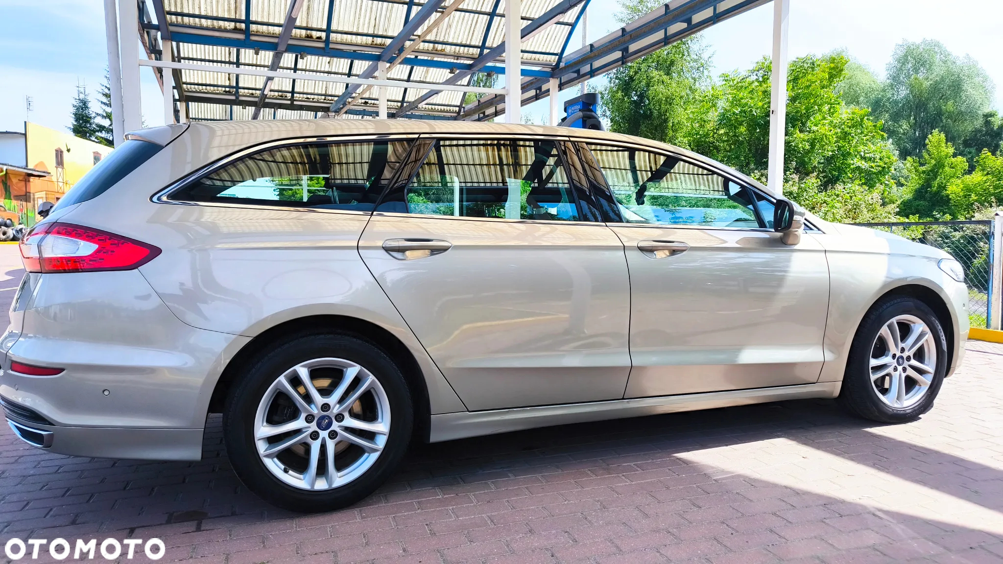 Ford Mondeo 2.0 TDCi Titanium PowerShift - 3