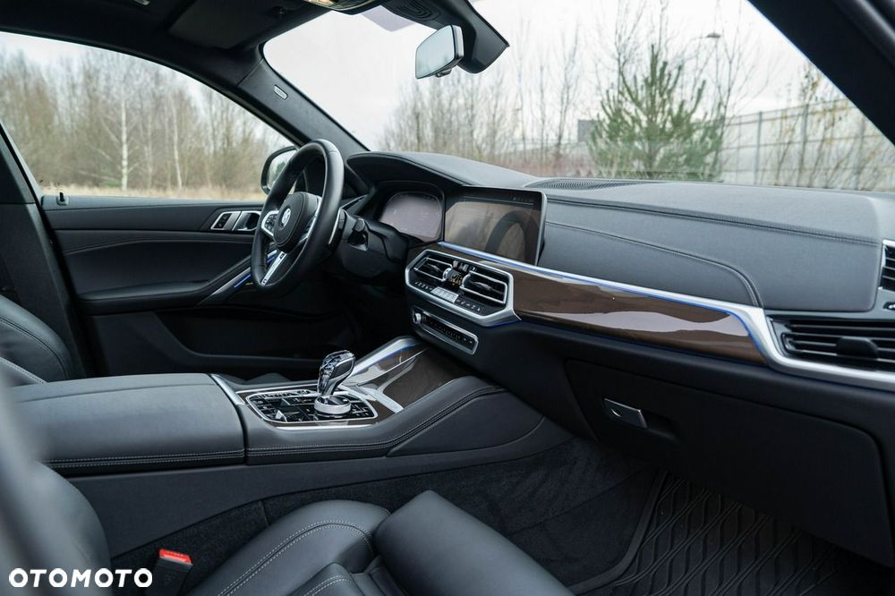 BMW X6 xDrive40i - 22