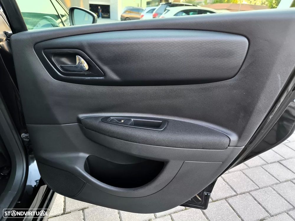 Citroën C4 1.6 HDi Business - 36