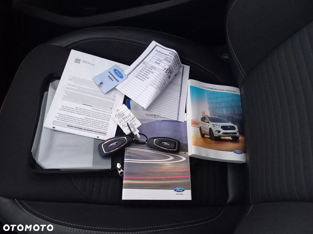 Ford Kuga - 34